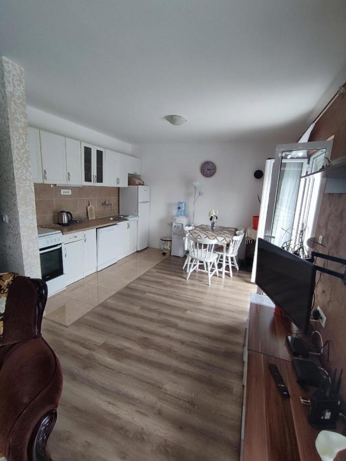 Apartmani Bellami Bečići Εξωτερικό φωτογραφία