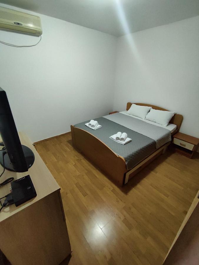 Apartmani Bellami Bečići Εξωτερικό φωτογραφία
